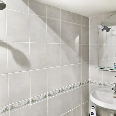 @ Apartament *